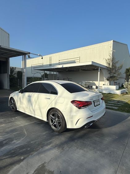 Mercedes-Benz A-Class 2021 A200 เบนซิน ขาว รูปที่ 4