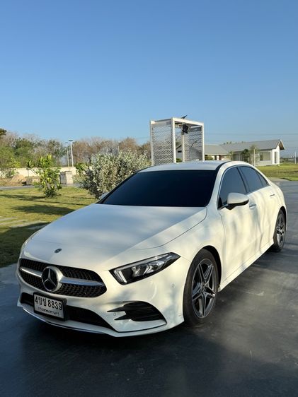 รถ Mercedes-Benz A-Class A200 สี ขาว