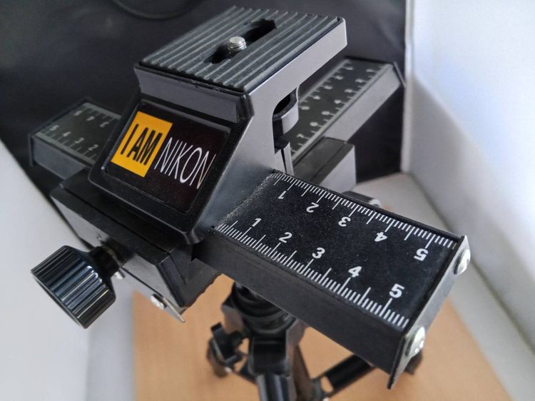 อุปกรณ์รางเลื่อนสําหรับถ่ายภาพระยะใกล้ (Macro Rail)