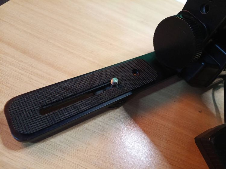 Nikon ขาจับกล้องพร้อมแฟลช รูปที่ 3