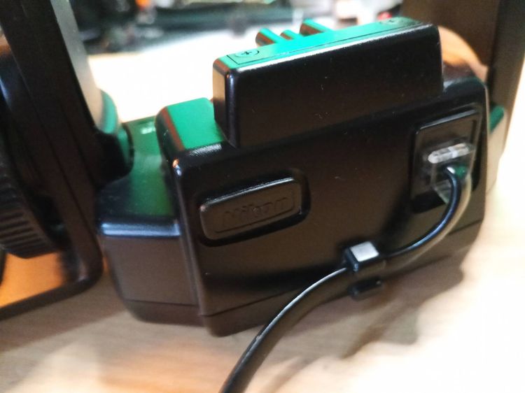 Nikon ขาจับกล้องพร้อมแฟลช รูปที่ 9