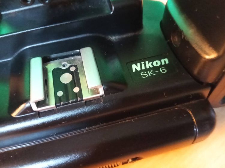Nikon ขาจับกล้องพร้อมแฟลช รูปที่ 12