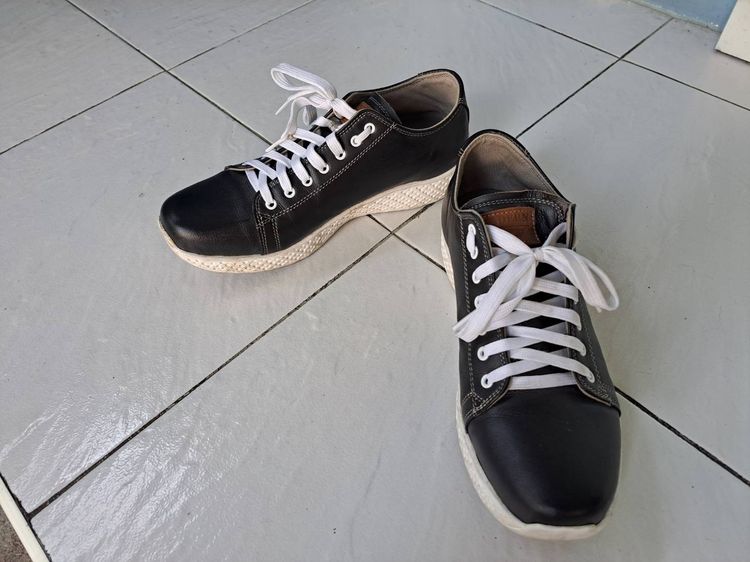 ขายรองเท้าหนังนิ่มๆ ลำลองๆ เบอร์ 43 ใหม่ๆ ไม่ค่อยได้ใช้งาน ขายถูกๆ รูปที่ 6