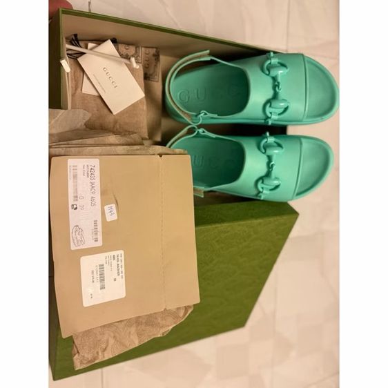 รองเท้า รูปที่ 8