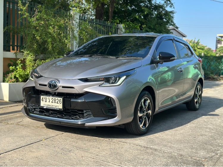 Toyota Yaris 2023 1.2 Premium Sedan ดีเซล ไม่ติดแก๊ส เกียร์อัตโนมัติ เทา รูปที่ 2