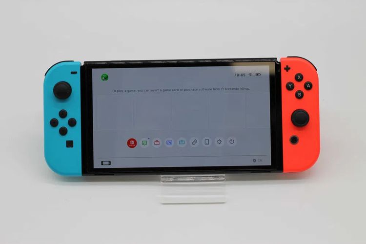 เครื่องเกมส์นินเทนโด เชื่อมต่อไร้สายได้ เครื่องเล่นเกม Nintendo Switch รุ่น OLED สภาพเหมือนใหม่