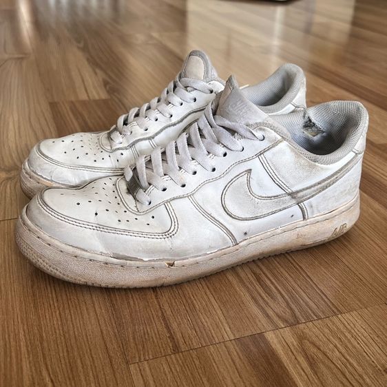 (แจกฟรี) รองเท้า NIKE Air Force 1 Low ไซส์ 9.5 US ของแท้