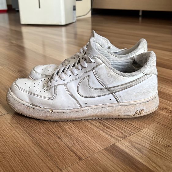 (แจกฟรี) รองเท้า NIKE Air Force 1 Low ไซส์ 9.5 US ของแท้ รูปที่ 2