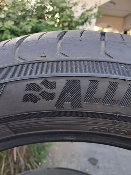 ยางรถยนต์  215-55-R16 (Made in Japan)  รูปที่ 2