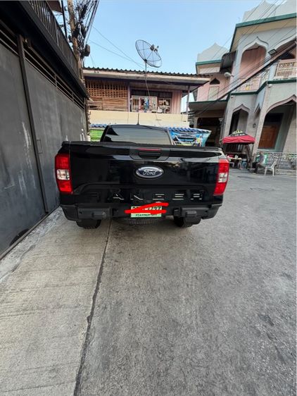 Ford Ranger 2023 2.0 Hi-Rider XLT Pickup ดีเซล ไม่ติดแก๊ส เกียร์ธรรมดา ดำ รูปที่ 4