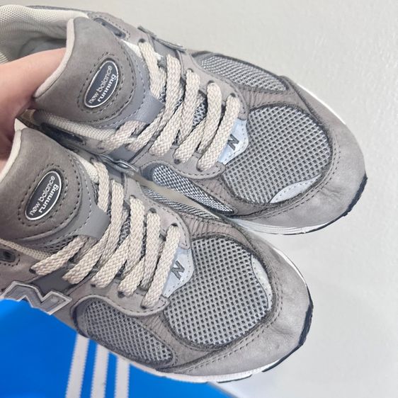 New balance2002R 37.5 มือสอง รูปที่ 4