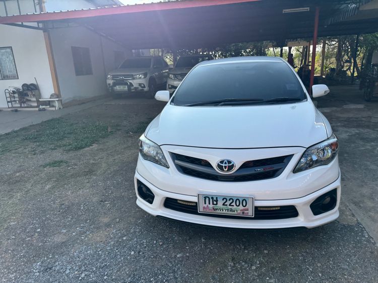 Toyota Altis 2013 1.8 TRD Sportivo Sedan เบนซิน เกียร์อัตโนมัติ ขาว รูปที่ 4