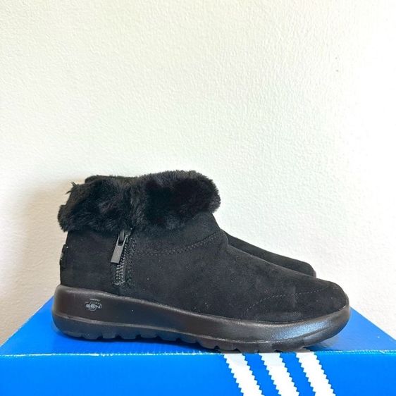 Skechers 35.5 มือสอง