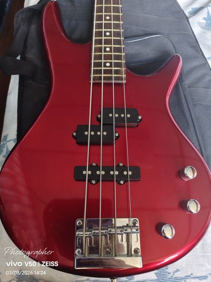 เบส proline. Pb90 4สาย 22 flat สภาพดี แถมยุหนา ขาย 3700 บาท นัดรับอย่างเดียวครับ