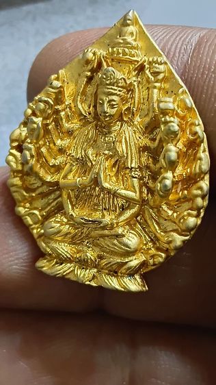 เหรียญเจ้าแม่กวนอิมตำหนักเตาปูนปี 46 รูปที่ 3