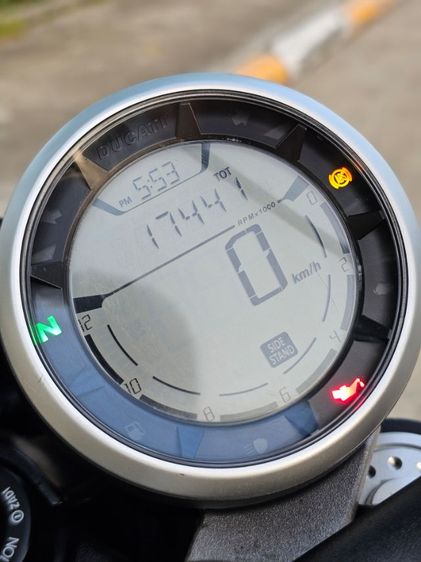 Ducati Scrambler Full Throttle 
 รูปที่ 7