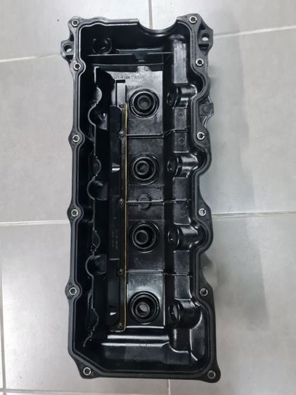 ขายฝาครอบวาล์วแท้ Fortuner 3.0 V 4x4 2006 รูปที่ 7