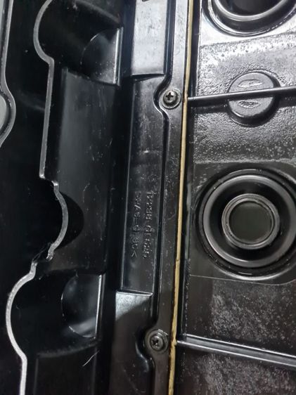 ขายฝาครอบวาล์วแท้ Fortuner 3.0 V 4x4 2006 รูปที่ 9