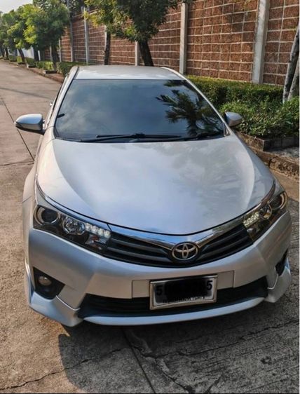 Toyota Altis 2016 1.8 Esport Sedan เบนซิน เกียร์อัตโนมัติ บรอนซ์เงิน รูปที่ 2