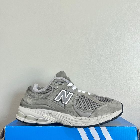 New balance2002R 39.5 มือสอง