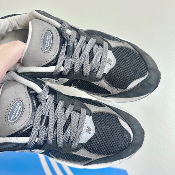 New balance2002R 39.5 มือสอง รูปที่ 2