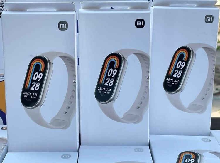 Xiaomi Smart Band8 สี Gold  รูปที่ 2