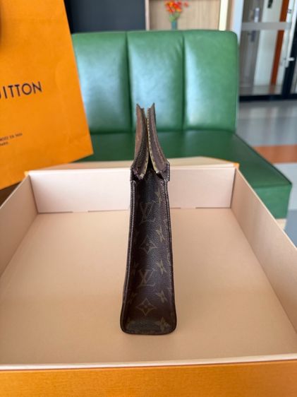 Louis Vuitton Monogram Toiletry Pouch 26 DC09 รูปที่ 6