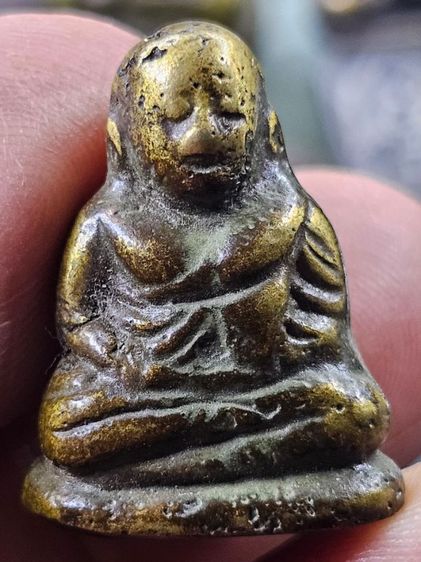 หลวงพ่อเงิน วัดบางคลาน พิมพ์ขี้ตาห้าชาย รูปที่ 3