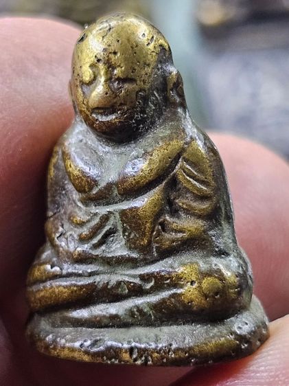 หลวงพ่อเงิน วัดบางคลาน พิมพ์ขี้ตาห้าชาย รูปที่ 6