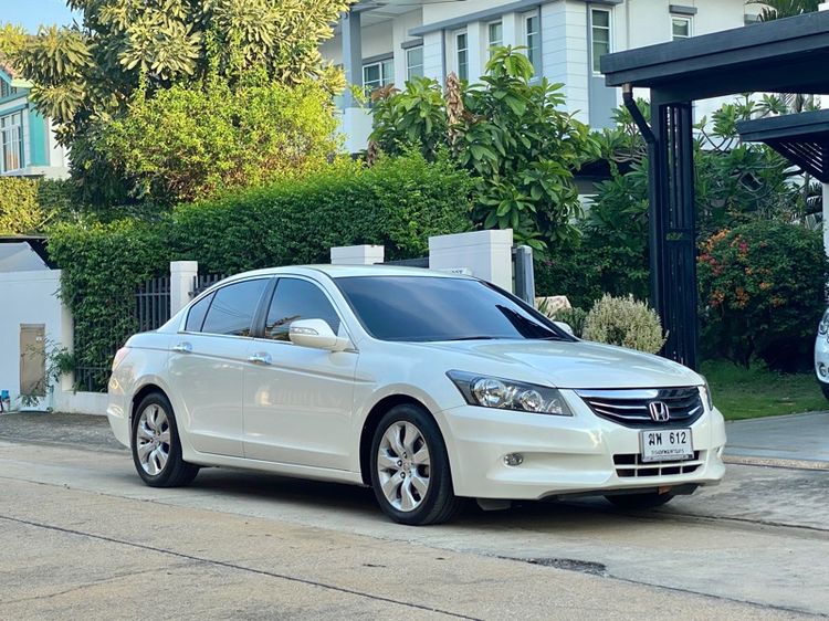 Honda Accord 2013 2.0 EL i-VTEC Sedan เบนซิน ไม่ติดแก๊ส เกียร์อัตโนมัติ ขาว รูปที่ 3