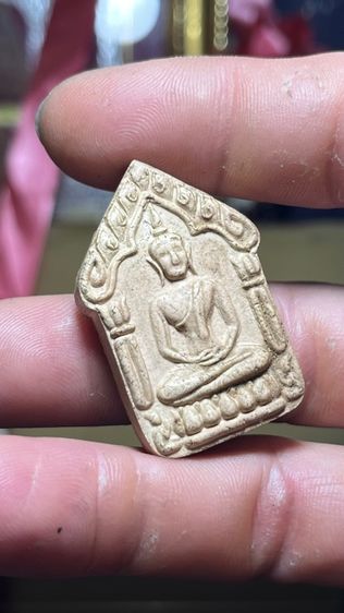 พระขุนแผนหลวงทิมรุ่นสากหักปี 2546 เนื้อขาวตะกรุดเงินสร้างน้อย รูปที่ 4