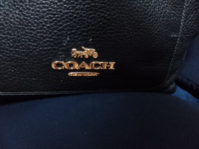 กระเป๋า coach mini emma satchel แท้ (มือสอง) สภาพดี รูปที่ 9