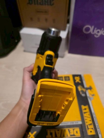 DEWALT ปืนเป่าลมร้อนไร้สาย 20V Max (เฉพาะตัวเครื่อง) มือสอง รูปที่ 9