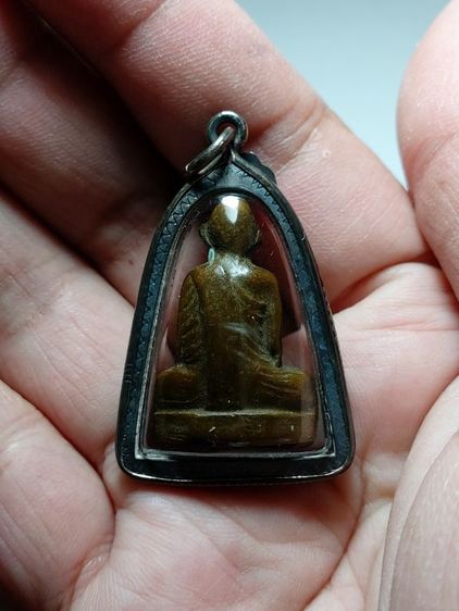 รูปหล่อหลวงพ่อพรหม รูปที่ 2