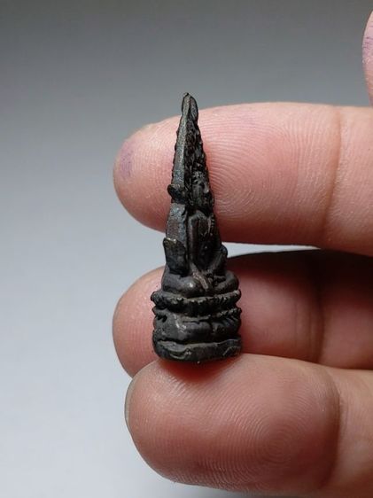 พระพุทธชินราช รุ่นหลวงพรหมโยธี 2493 รูปที่ 2