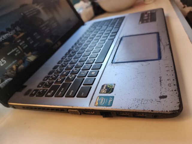 ขาย notebook ASUS ram 12 hdd 600 อ่านรายละเอียดก่อนทักราคาคุยได้ รูปที่ 3