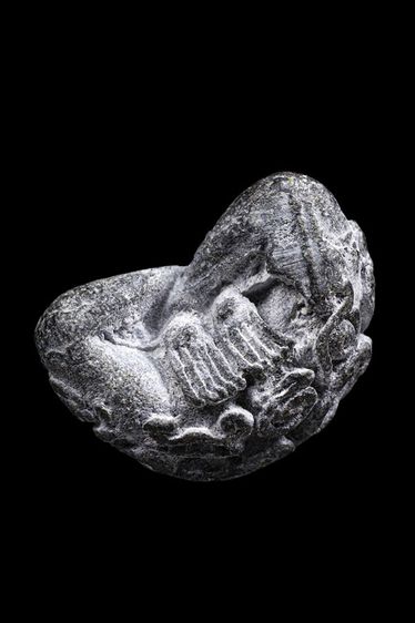 พระปิดตาอุตตโม หลวงปู่ทิม วัดละหารไร่ เนื้อตะกั่ว รูปที่ 3