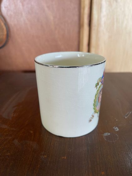 แก้ว ราชวงค์อังกฤษ เก่าสะสม รูปที่ 4