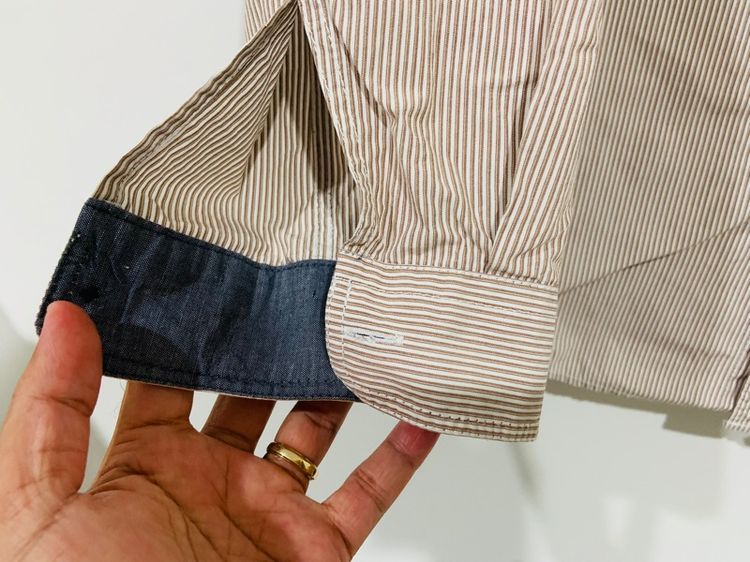 เสื้อเชิ้ต Hush Puppies แท้ 💯 size L วัดจริงขนาด อก 21.5 ยาว 28 นิ้ว สภาพใหม่มาก ทรงสวย ดีเทลสวย ตัดเย็บดีมาก เนื้อผ้านิ่มมาก รูปที่ 4