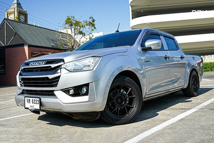 รถ Isuzu D-MAX 1.9 S สี เทา