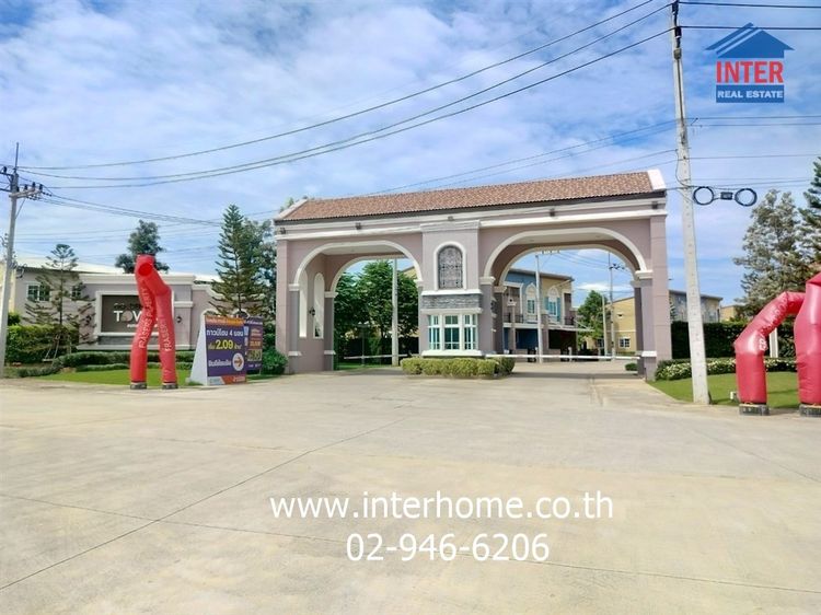 ทาวน์เฮ้าส์ 2 ชั้น 17.3 ตร.ว. หมู่บ้านโกลเด้น ทาวน์ ฟิวเจอร์-รังสิต ใกล้ฟิวเจอร์พาร์ค รังสิต ซอยรังสิต-นครนายก13 ถนนรังสิต-นครนายก ธัญบุรี 