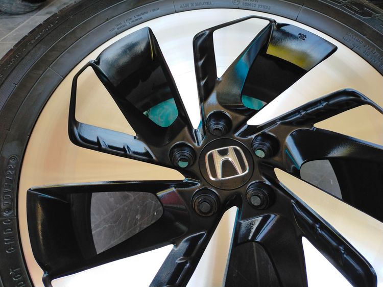 แม็กฮอนด้า ขอบ18 พร้อมยางโตโย 235 60 18 ปี22 แม็กสวยทุกวงอย่างสวยทุกเส้นตามรูปใส่ CRV g3 g4 g5 g6 รูปที่ 6