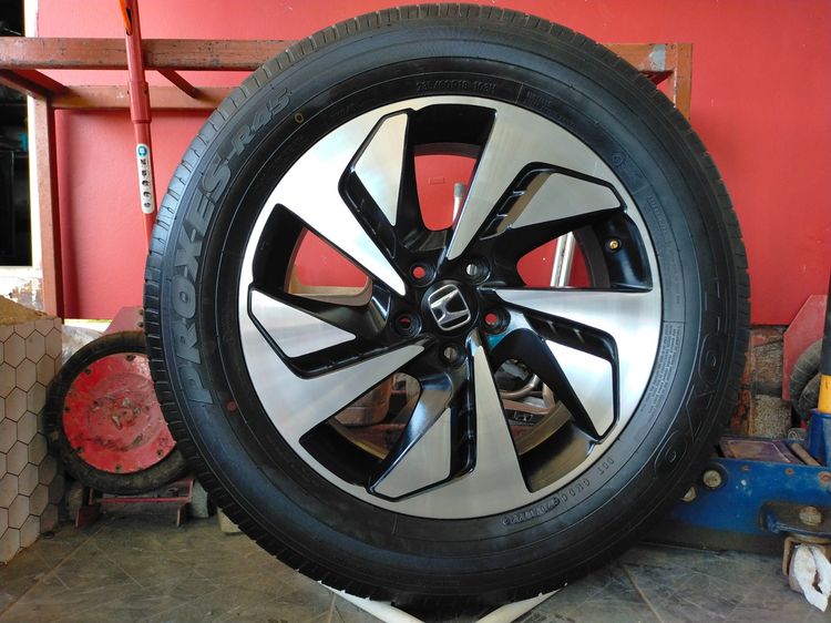 แม็กฮอนด้า ขอบ18 พร้อมยางโตโย 235 60 18 ปี22 แม็กสวยทุกวงอย่างสวยทุกเส้นตามรูปใส่ CRV g3 g4 g5 g6 รูปที่ 3