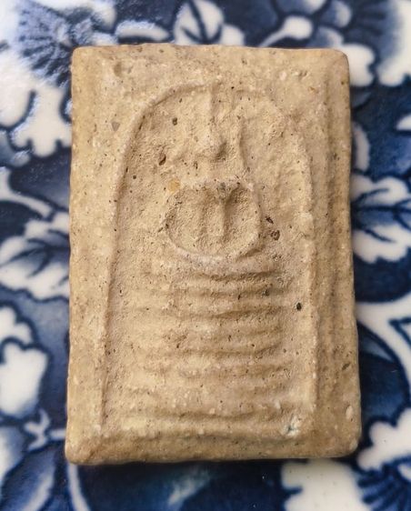 พระสมเด็จพิมพ์ใหญ่วัดระฆังเนื้อเก่าแห้งสวยค่ะ(15)