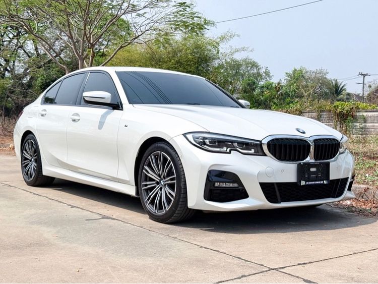 BMW Series 3 2022 320d ดีเซล เกียร์อัตโนมัติ ขาว รูปที่ 2