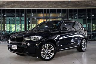 BMW X5 xDrive40e M Sport ออกศูนย์ปี 2018 ไมล์น้อย 66,xxx km. ประวัติเซอร์วิสศูนย์ทุกระยะ เครื่องยนต์เบนซิน-ไฟฟ้า 4 สูบ 2.0 ลิตร Twin Powe