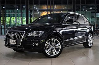 Audi Q5 2.0 quattro 4WD SUV ออกศูนย์ปี 2013 ไมล์ 83,xxx km. เครื่องยนต์เบนซินเทอร์โบ 4 สูบ 2.0 ลิตร