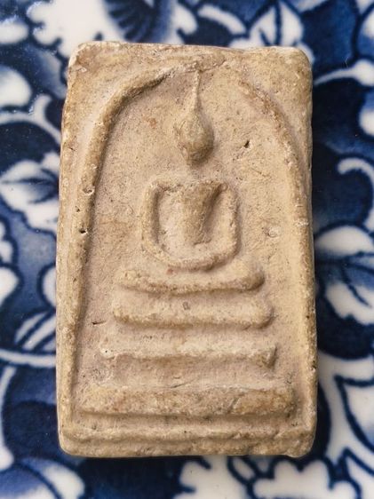 พระสมเด็จพิมพ์ใหญ่เนื้อสวยค่ะ(1)