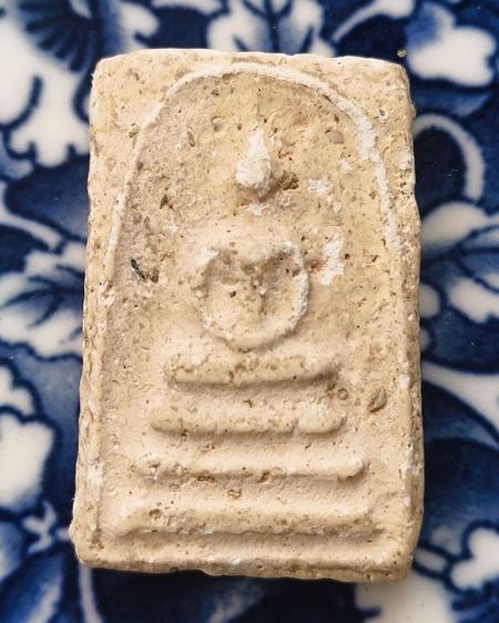 พระสมเด็จวัดระฆังพิมพ์ใหญ่ค่ะ