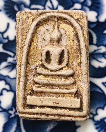 พระสมเด็จวัดระฆังพิมพ์ใหญ่ค่ะ